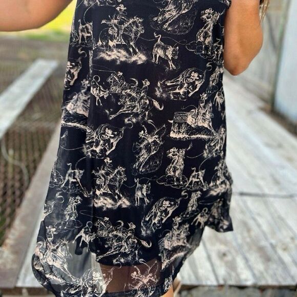 NEW WESTERN RODEO ROAD MESH DRESS - Picture 5 of 9